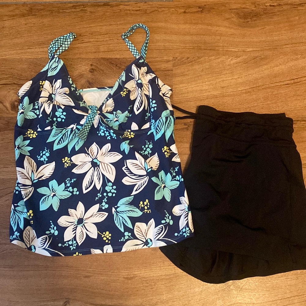 Bathing suit